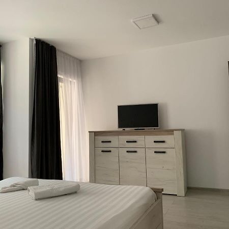 Cazare Bloc Nou Ultracentral Râmnicu Vâlcea Εξωτερικό φωτογραφία