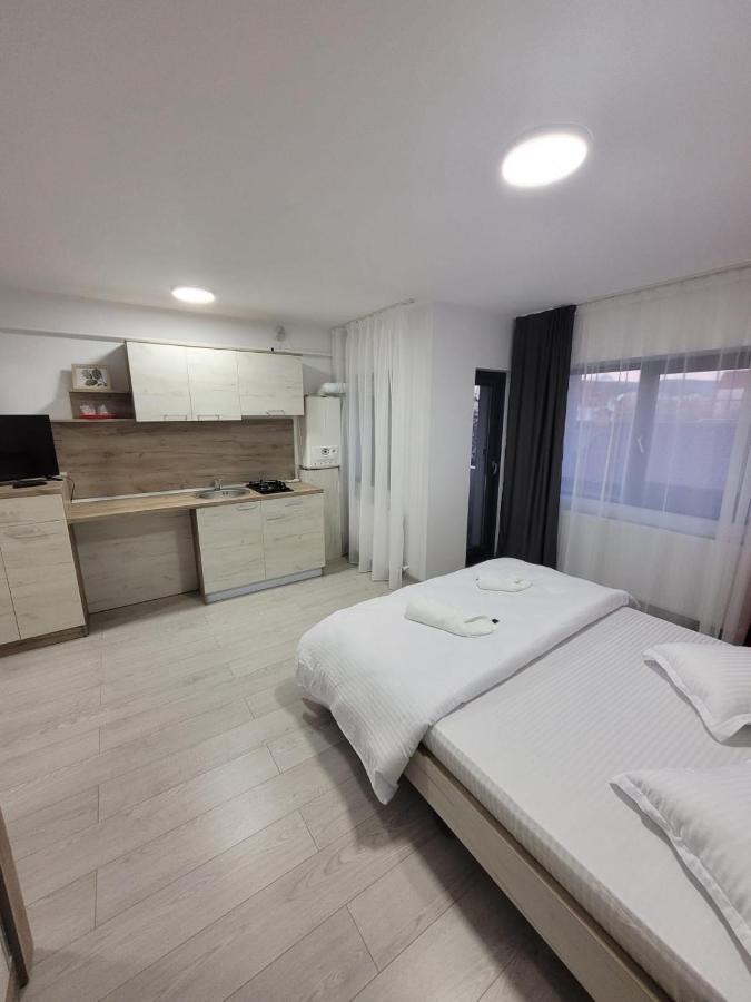 Cazare Bloc Nou Ultracentral Râmnicu Vâlcea Εξωτερικό φωτογραφία