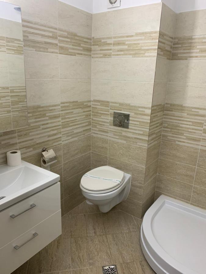 Cazare Bloc Nou Ultracentral Râmnicu Vâlcea Εξωτερικό φωτογραφία