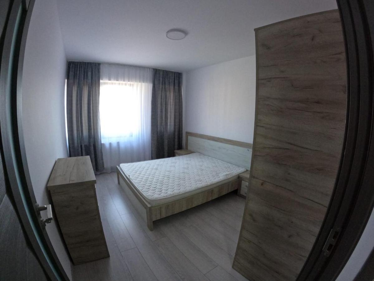 Cazare Bloc Nou Ultracentral Râmnicu Vâlcea Εξωτερικό φωτογραφία
