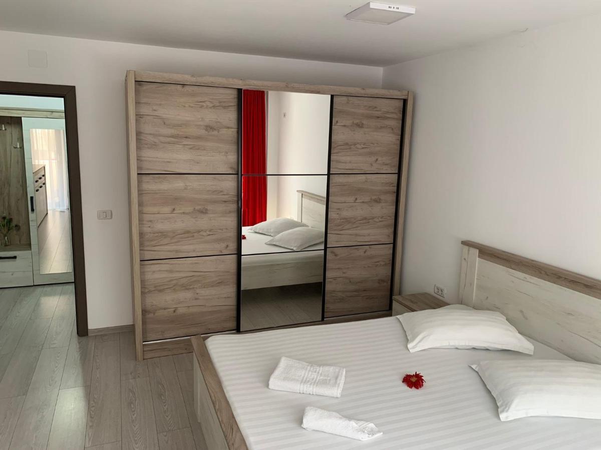 Cazare Bloc Nou Ultracentral Râmnicu Vâlcea Εξωτερικό φωτογραφία